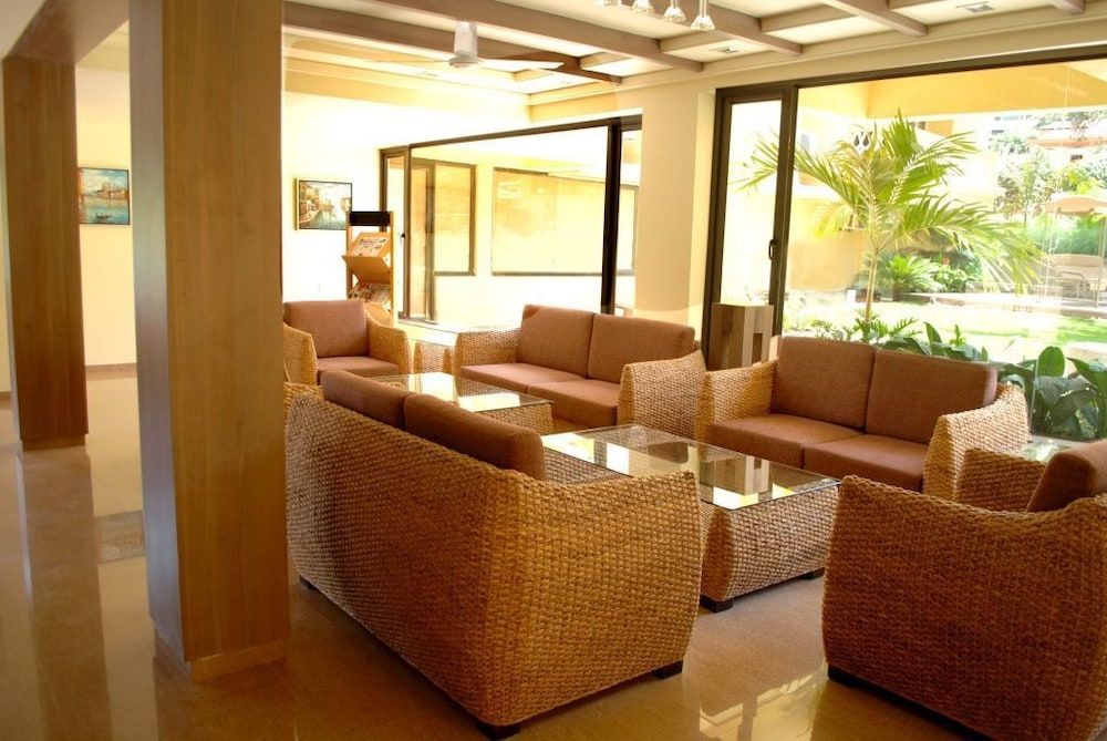 Sandalwood Hotel & Retreat 3