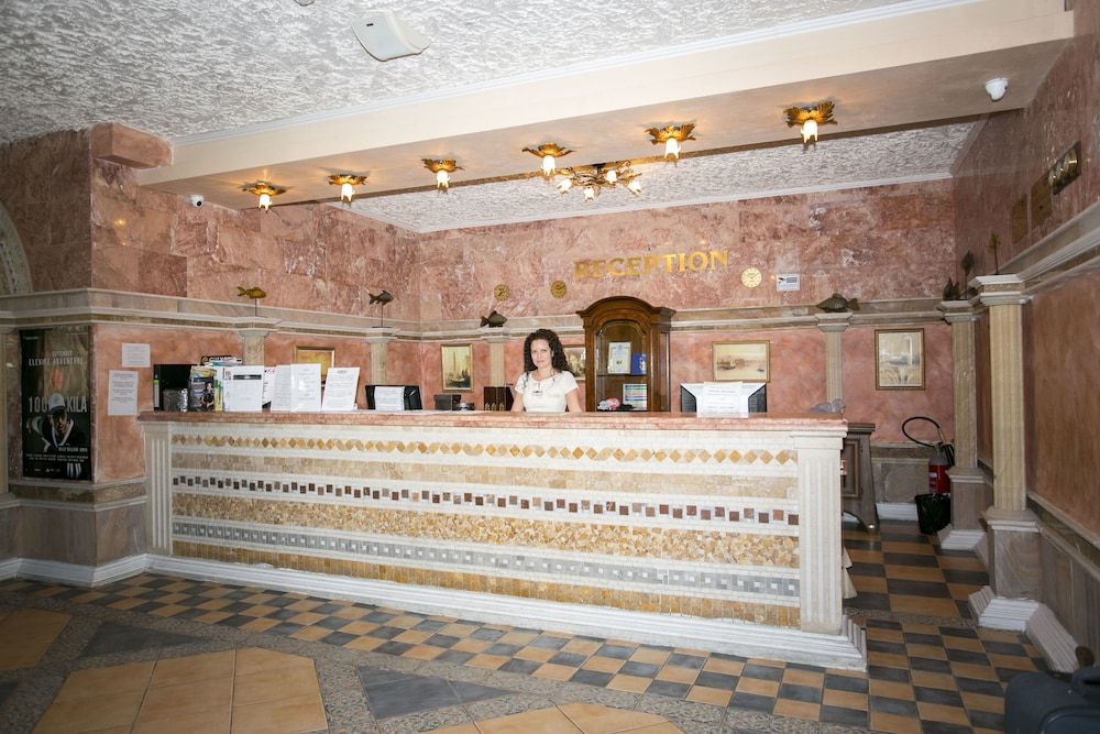 Andalucia Beach Hotel - All Inclusive 2