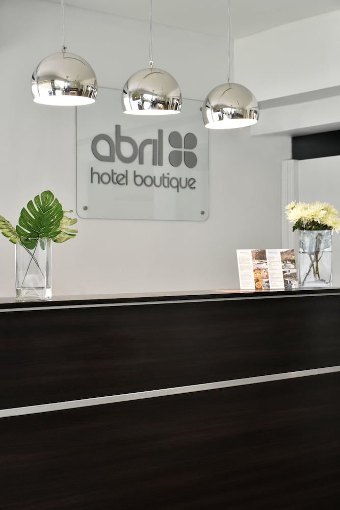 Abril Hotel Boutique 1