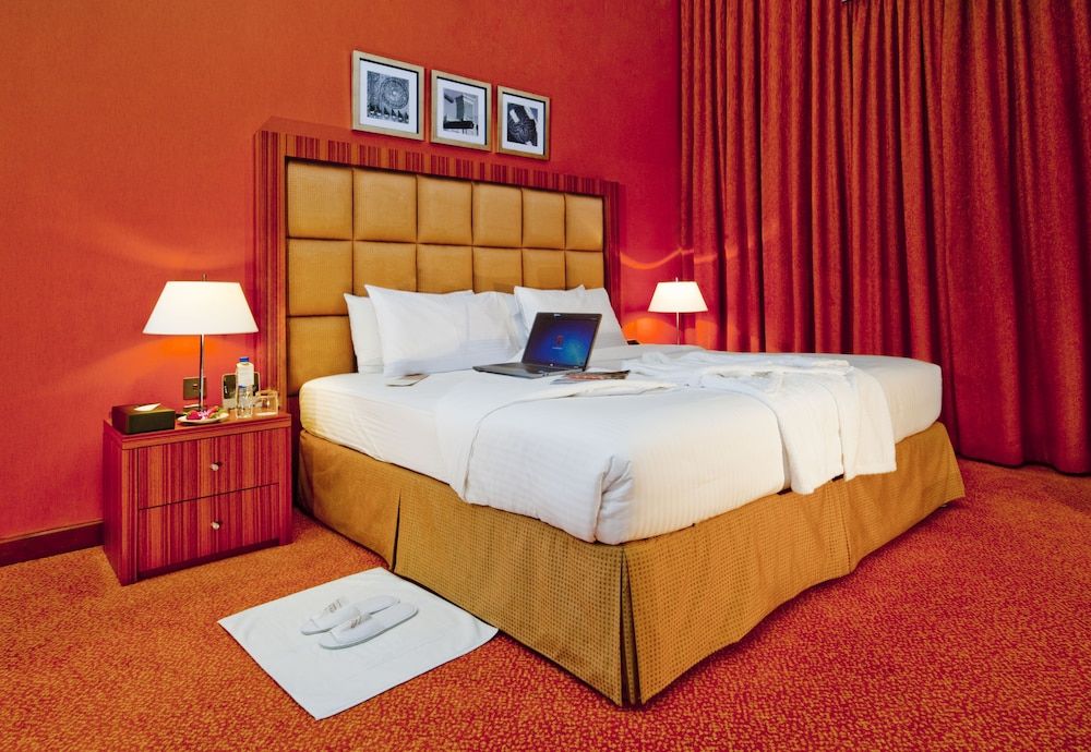 City Seasons Al Hamra 2