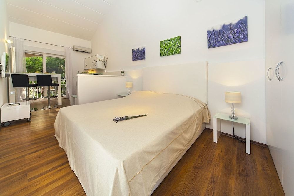 Beach Apartments Lavica 3