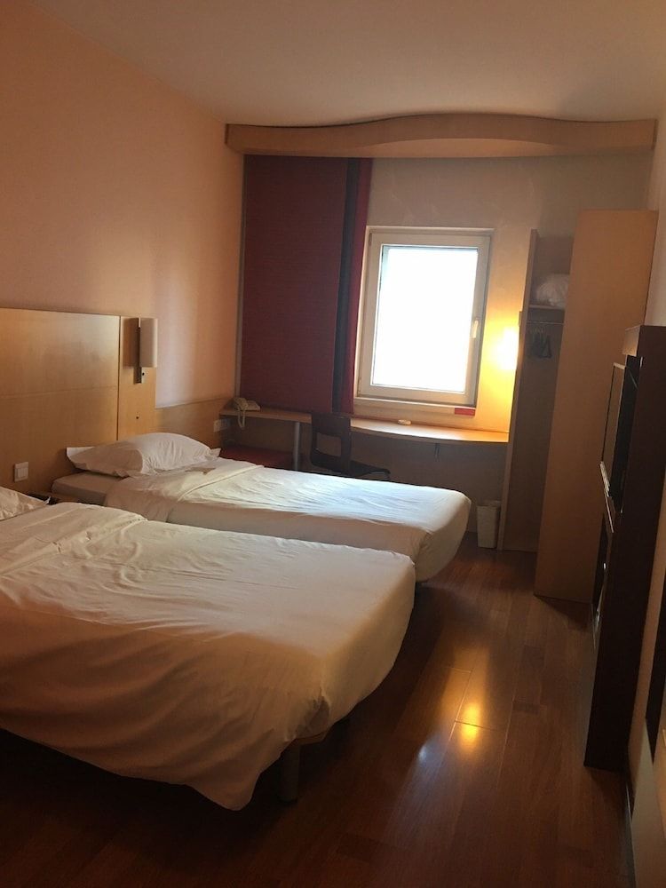 Mercure Harbin Sophia Church Hotel (Former Hotel Ibis Harbin Sophia Church) 3