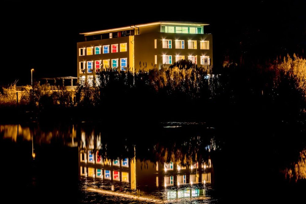 Hotel Oleander - Oleander Resort  3 estrelas em Strunjan