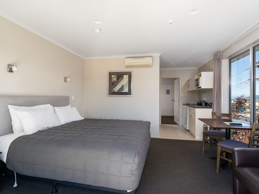 Lake Taupo Motor Inn 3