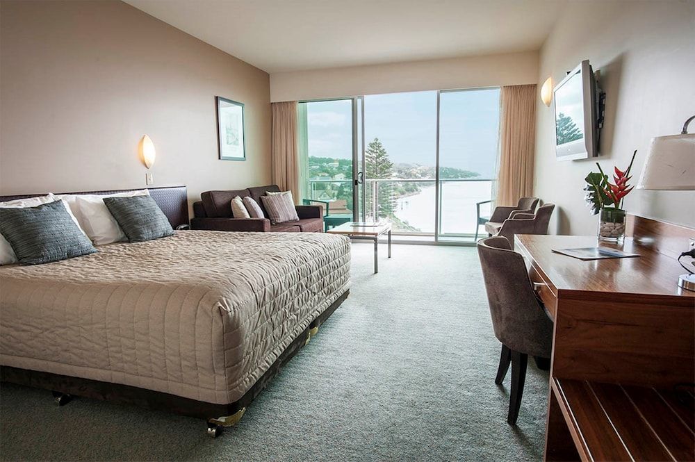 The Port Lincoln Hotel 3