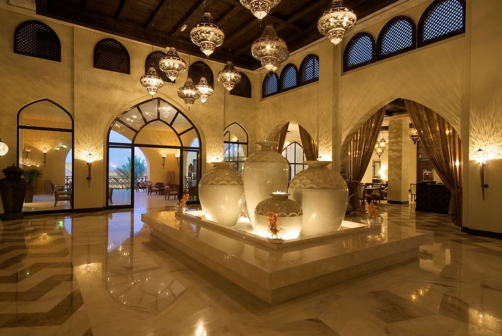 Tilal Liwa Hotel 3