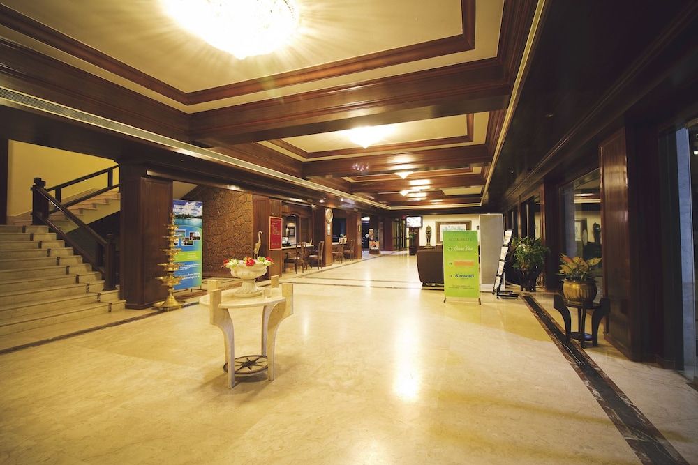 Paradise Isle Beach Resort 2