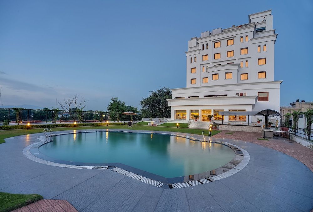 Royal Sarovar Portico 4 estrelas em Siliguri