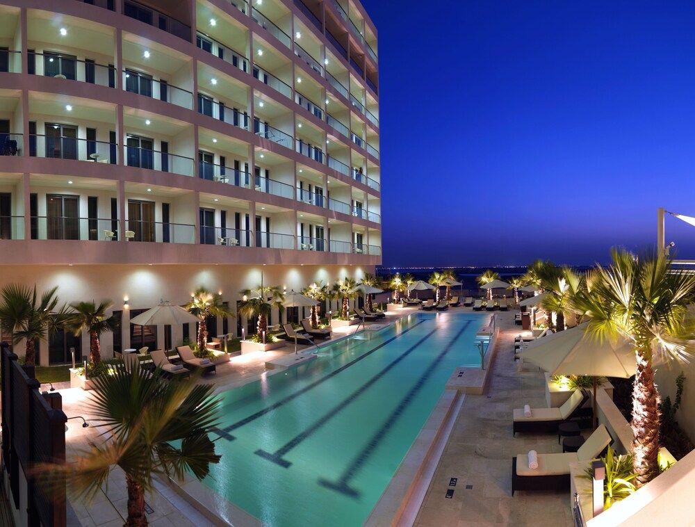 Staybridge Suites Abu Dhabi Yas Island 1