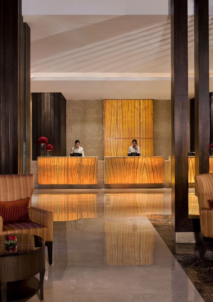 Courtyard by Marriott Gurugram Downtown 3
