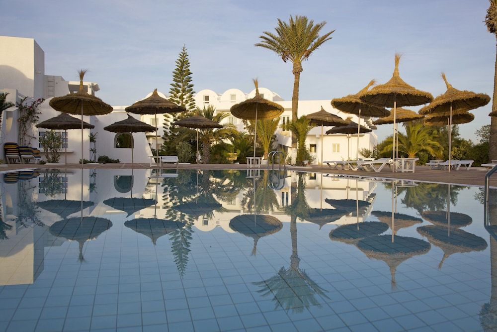Cesar Thalasso 1 Cesar Thalasso 1