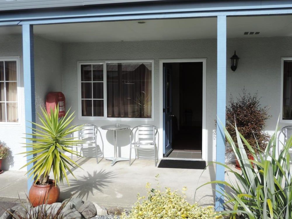 Gables Motor Lodge 2