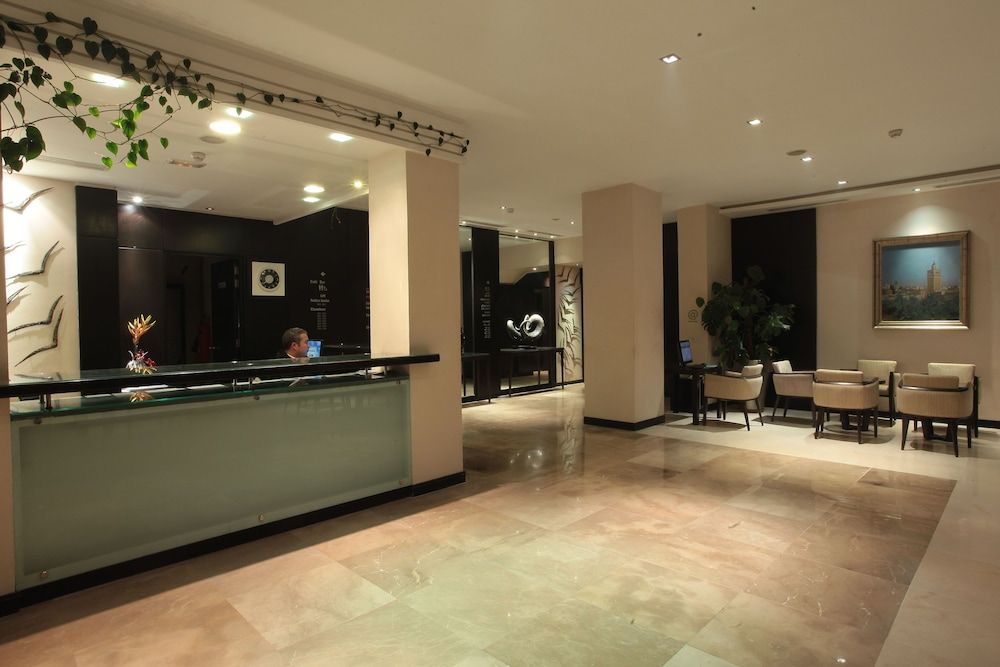 Ambassadeurs Hôtel 2