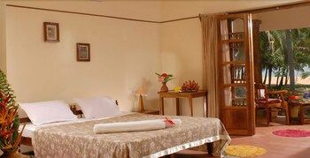 Palmleaves Beach Resort 3