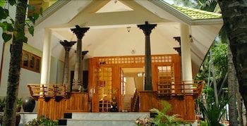 Palmleaves Beach Resort