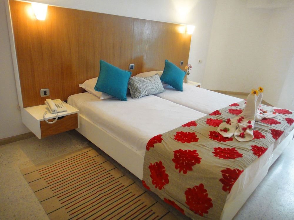 Palmyra Holiday Resort & Spa - Families and Couples 2