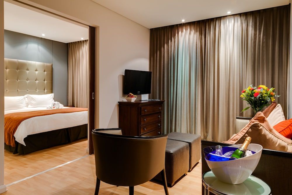 Protea Hotel by Marriott O.R. Tambo Airport 2 Protea Hotel by Marriott O.R. Tambo Airport 2