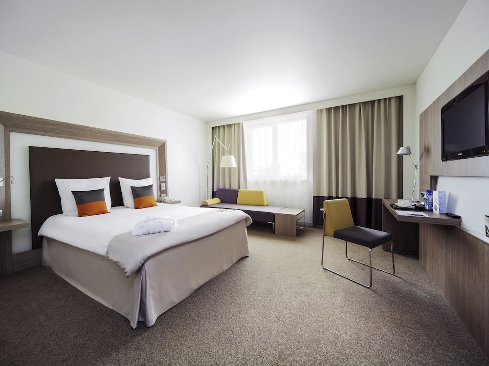 Novotel Yekaterinburg Centre 1