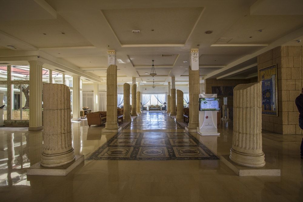 Golden Tulip Carthage Residence 2