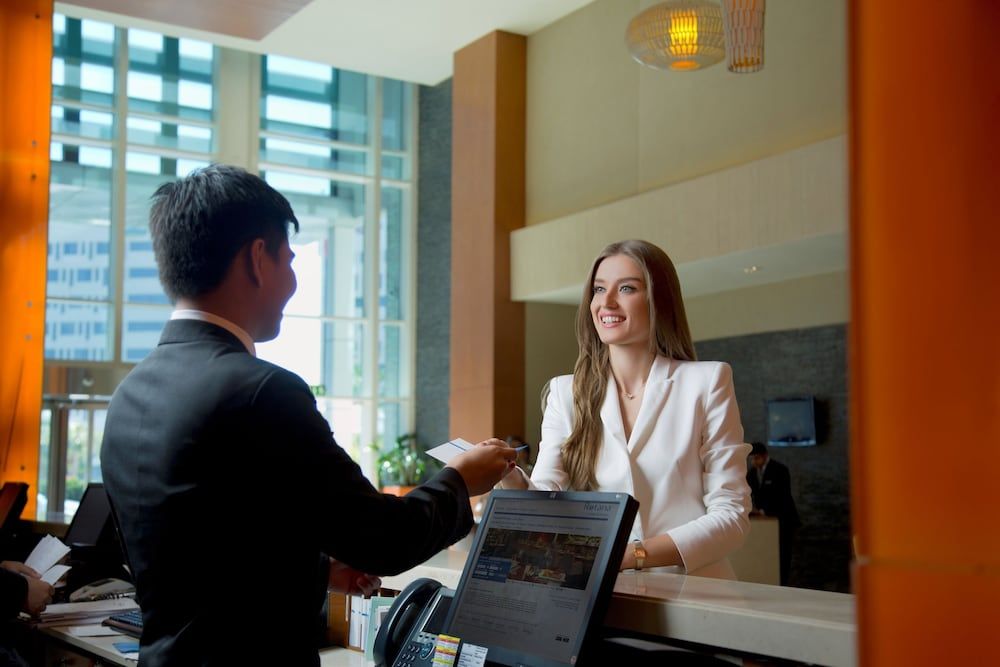 Centro Yas Island 2