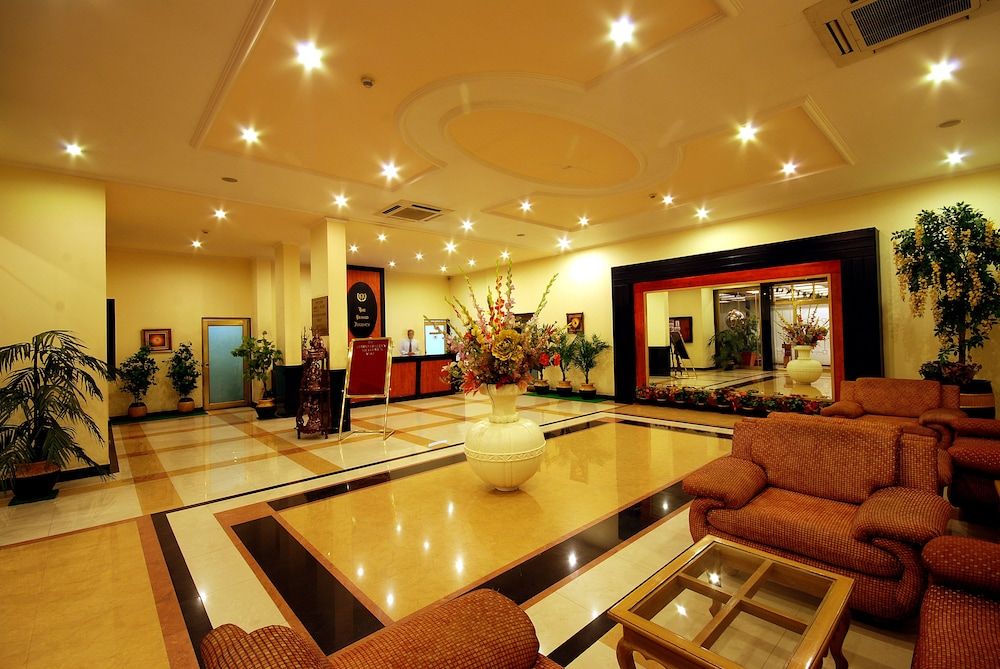 The Grand Regency 3 estrelas em Rajkot