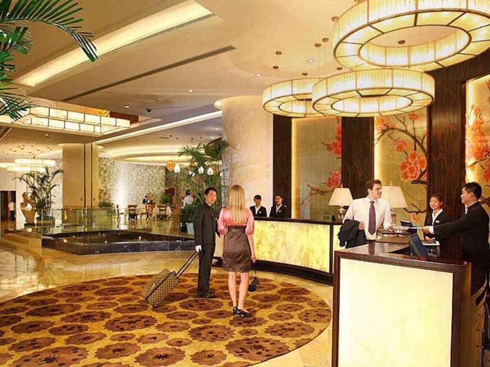 New Century Grand Hotel Changchun 3