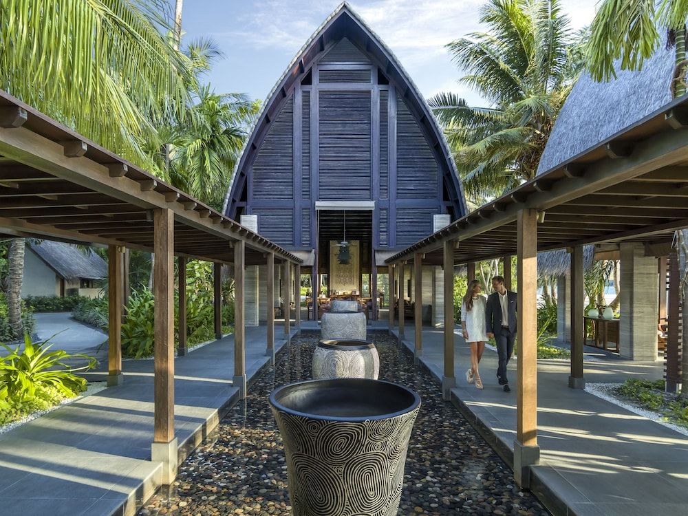 Shangri-La Resort & Spa, Maldives 3