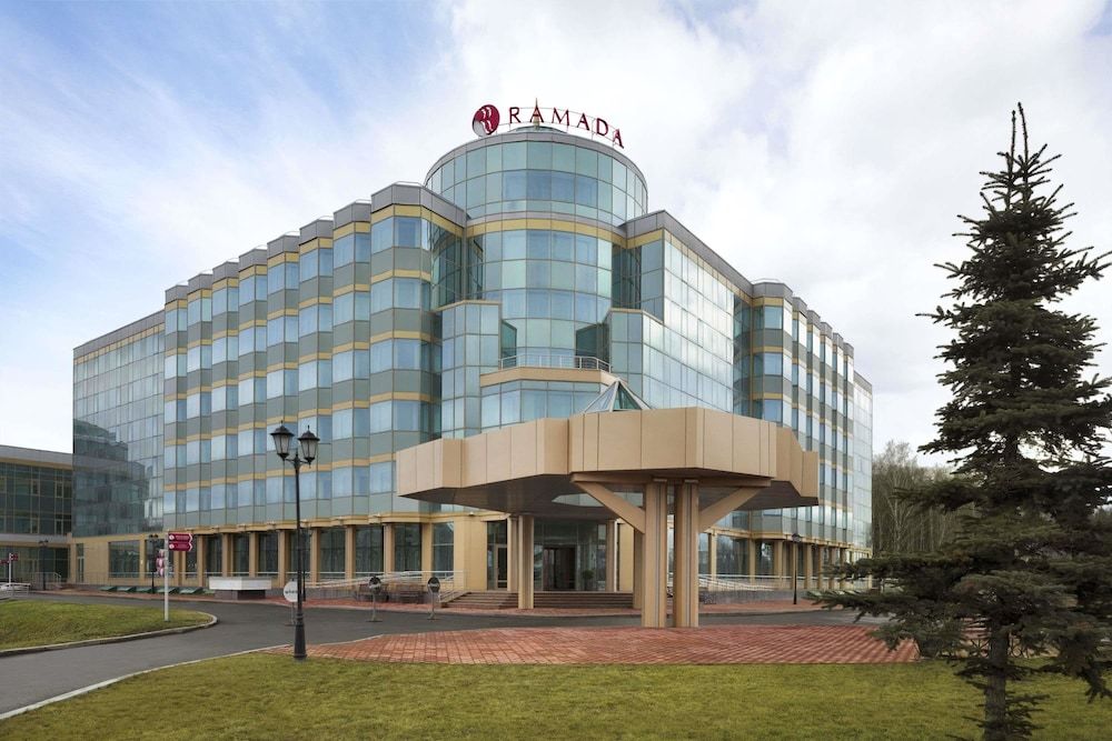 Ramada by Wyndham Yekaterinburg -1 estrellas en Ekaterimburgo