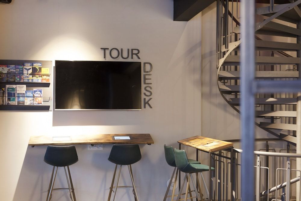 Reykjavik Road Hotel by Nordurey 2