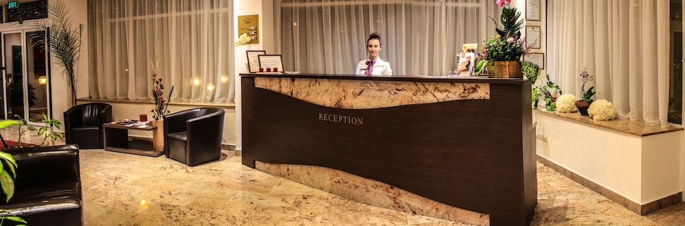 Hotel Nevis Wellness & SPA 2