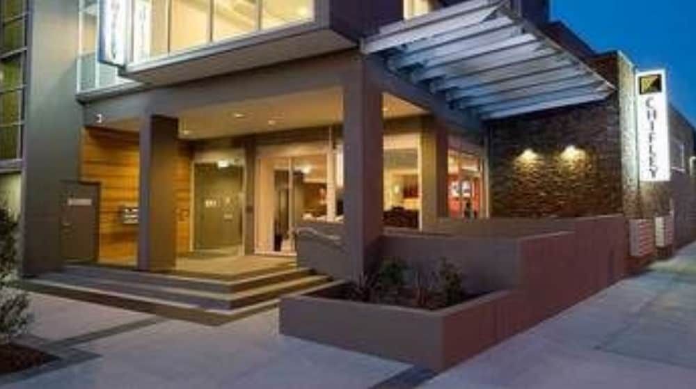 Chifley Apartments Newcastle 2