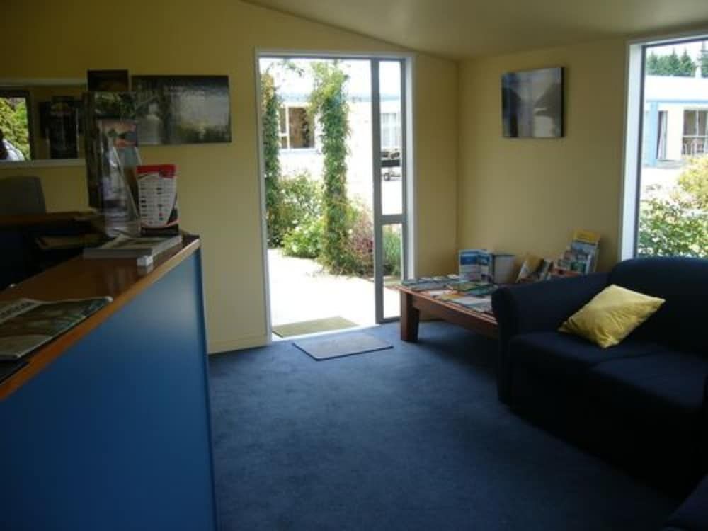 Anchorage Motel Apartments 2