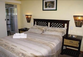 The Royal Guest House 3