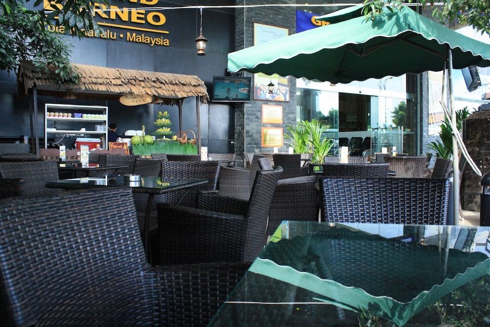 Grand Borneo Hotel 2