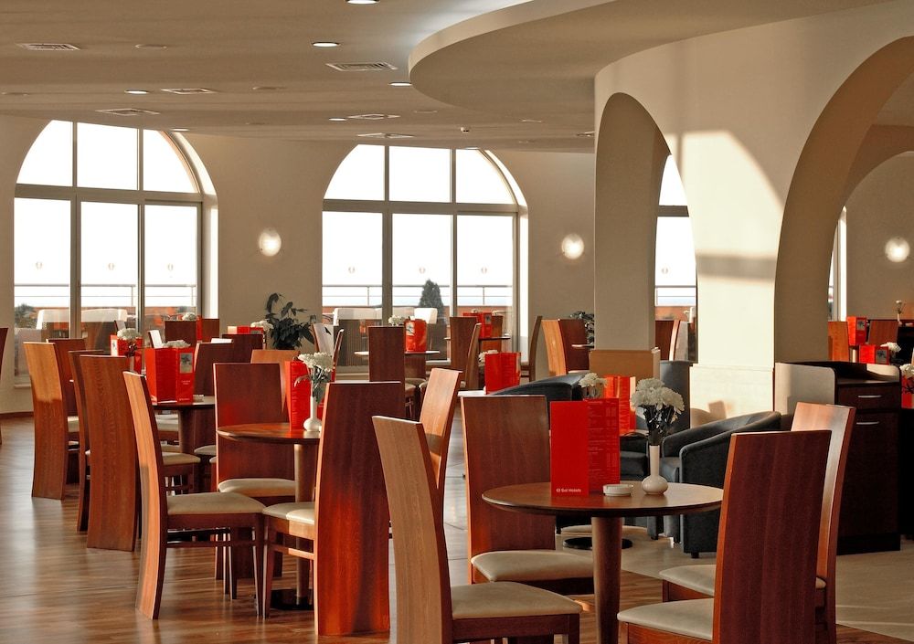 Sol Luna Bay Resort - All Inclusive 2