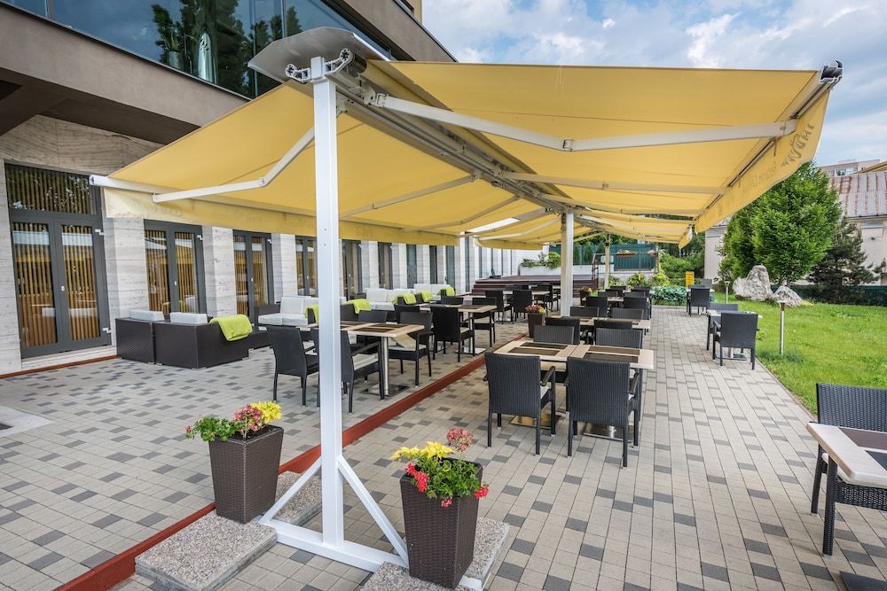 Hotel Yasmin 4 estrellas en Košice
