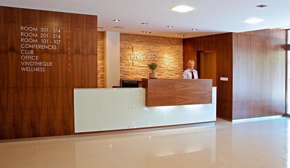 Impiq Hotel 3