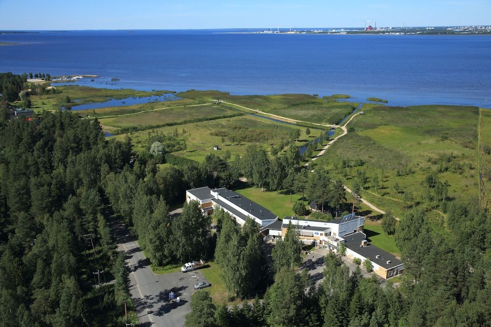 Finlandia Hotel Airport Oulu 3 estrelas em Kempele