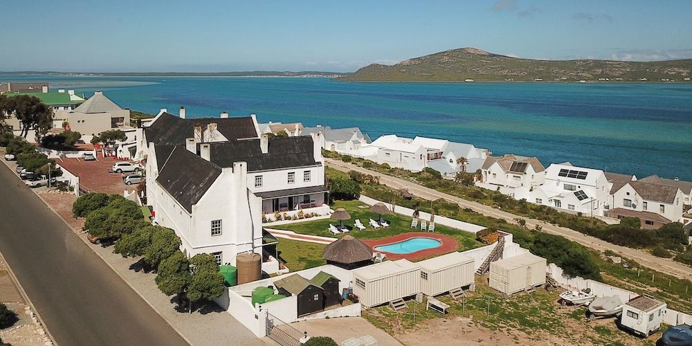 The Farmhouse Hotel 1