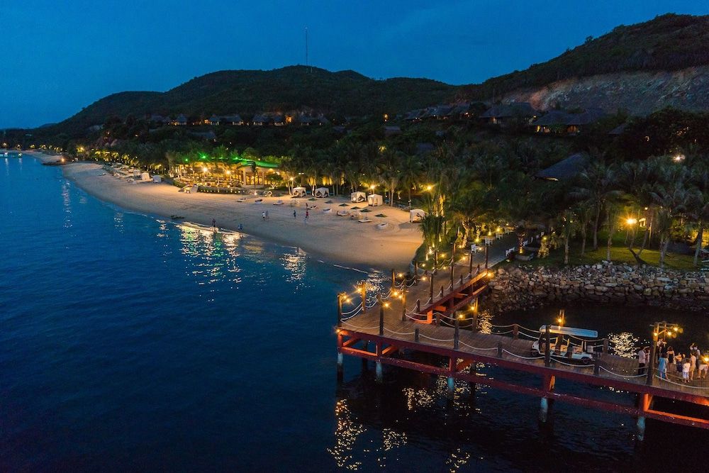 MerPerle Hon Tam Resort 1