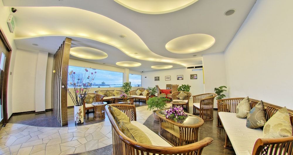 Gayana Marine Resort 2