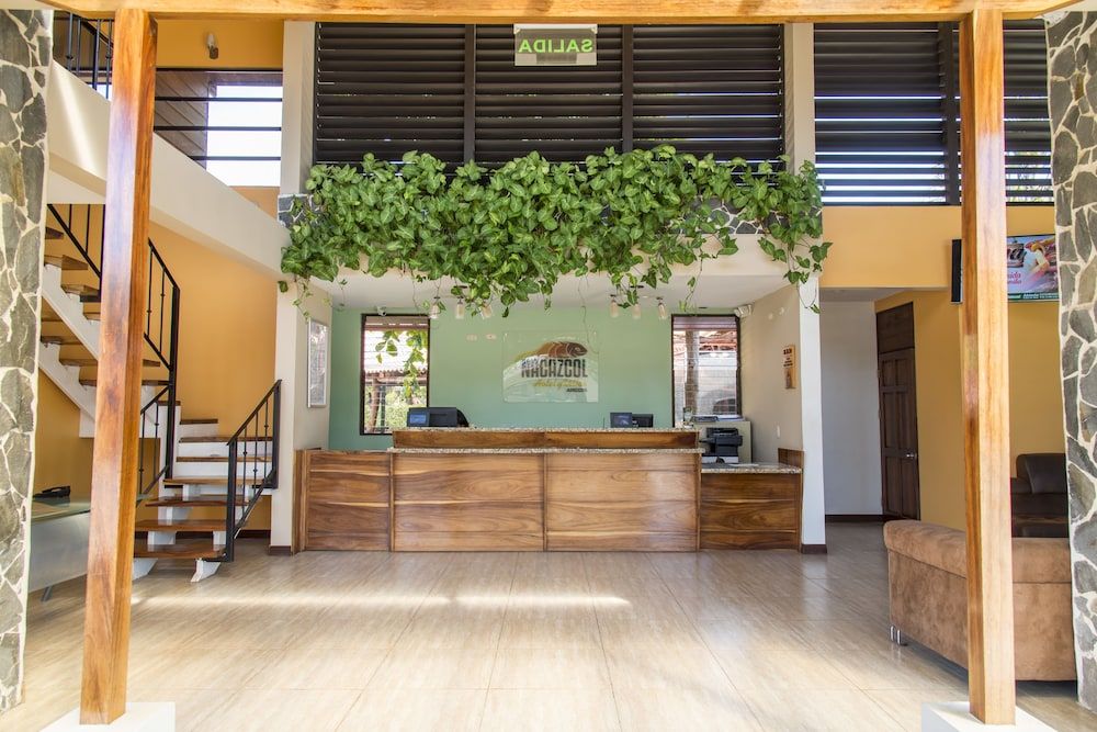 Nacazcol - Playas del Coco 2