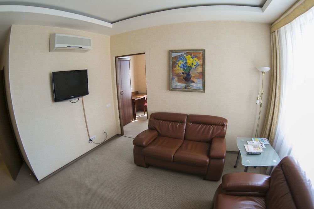 Nikol Business Hotel 1