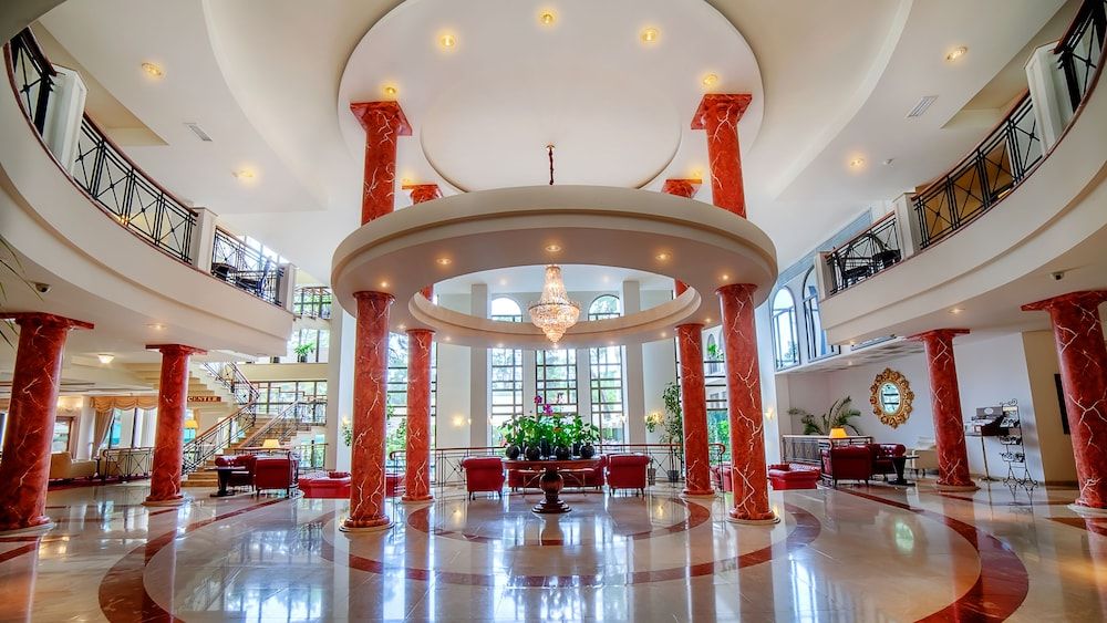 Georgia Palace Hotel & SPA 2