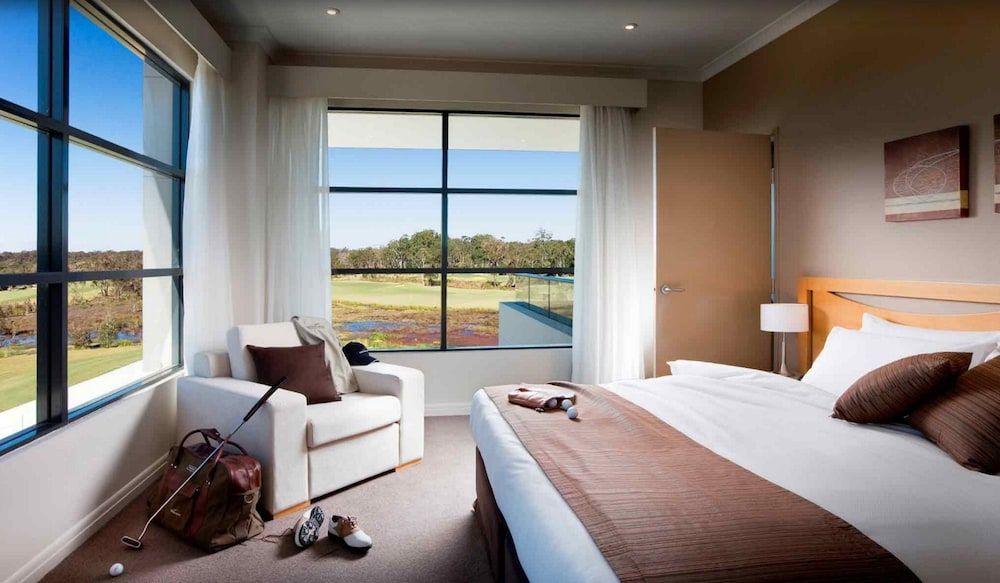 Mercure Kooindah Waters Central Coast 3