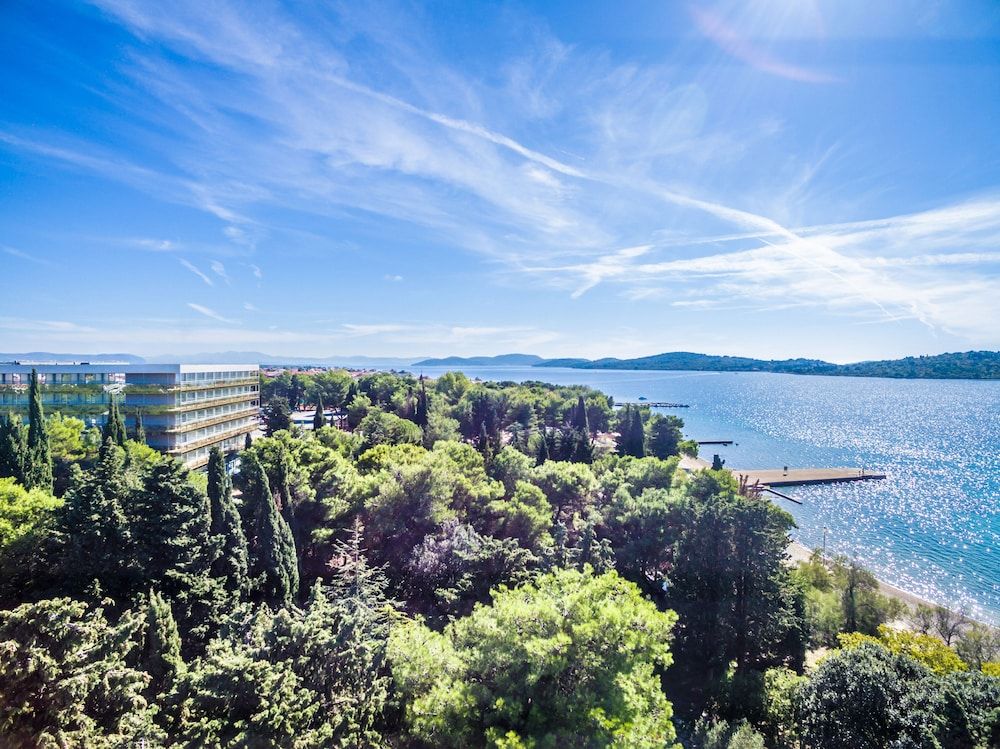 Imperial Hotel 3 estrellas en Vodice