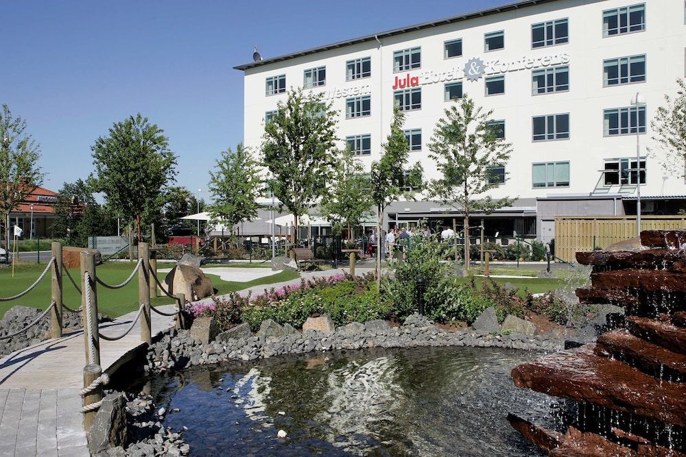 Best Western Plus Jula Hotell & Konferens 4 étoiles à Skara