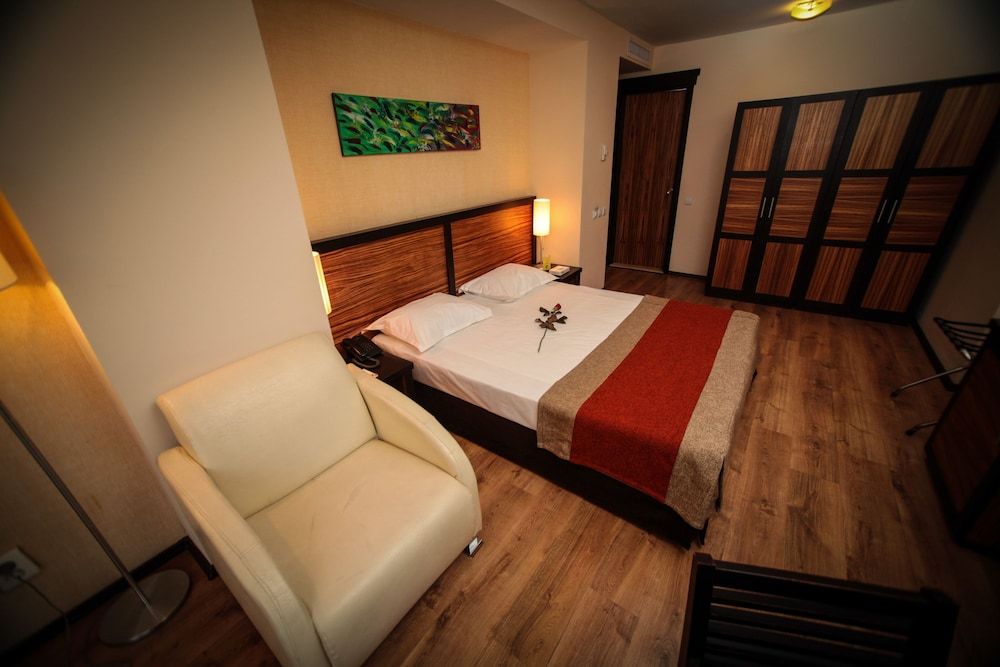 Hotel Duke Armeneasca - Ex Tempo 3