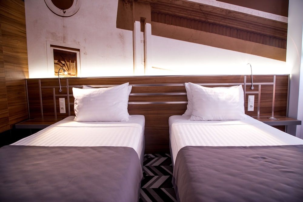 Mercure Bucharest Unirii 3