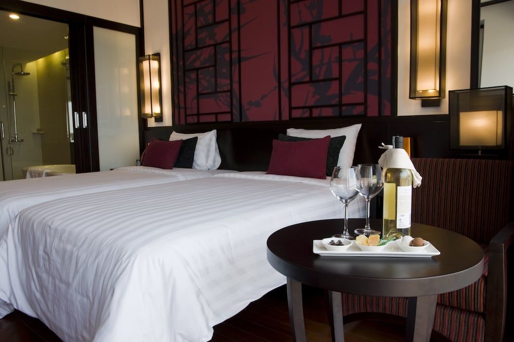 Novotel Ha Long Bay 3